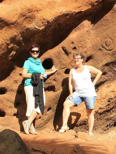 Portrait  Atelier Freiquiltgehege: Barbara Kubat-Rietz und Friedgard Mirwald