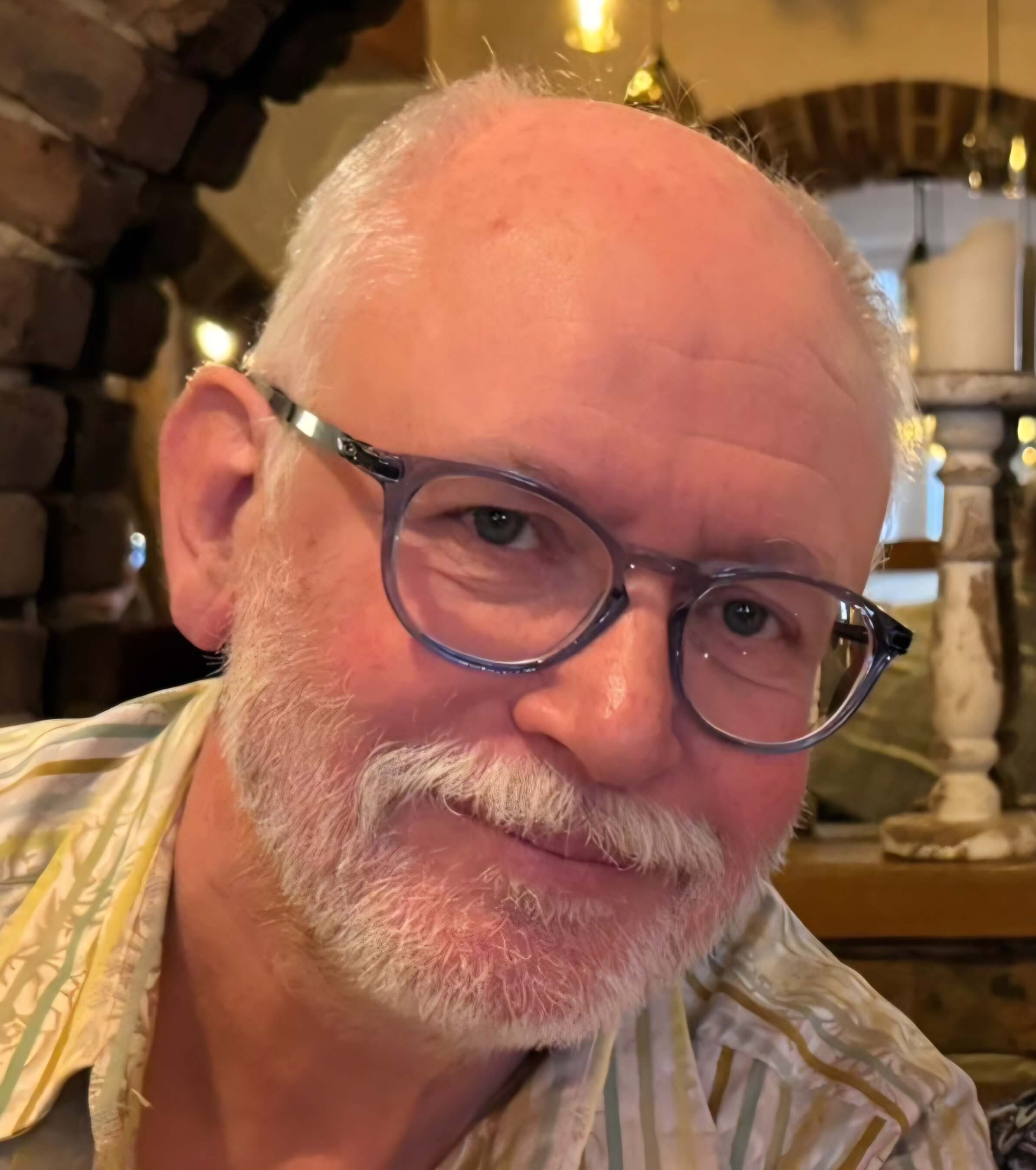 Portrait Roger Knoll